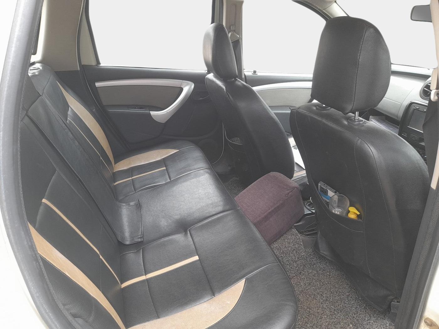 2014 Renault Duster 110 PS RXL DIESEL, Diesel, Manual, 1,33,627 km, interior