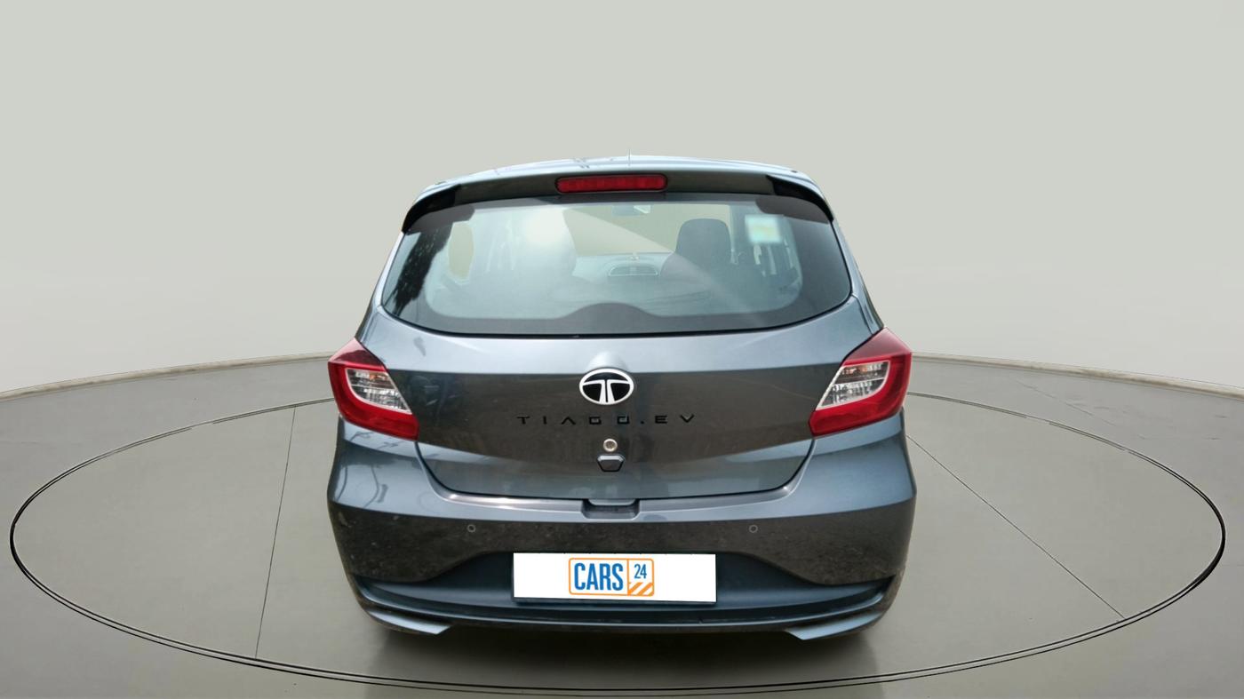 2024 Tata TIAGO EV XT MEDIUM RANGE, Electric, Automatic, 43,948 km, exterior