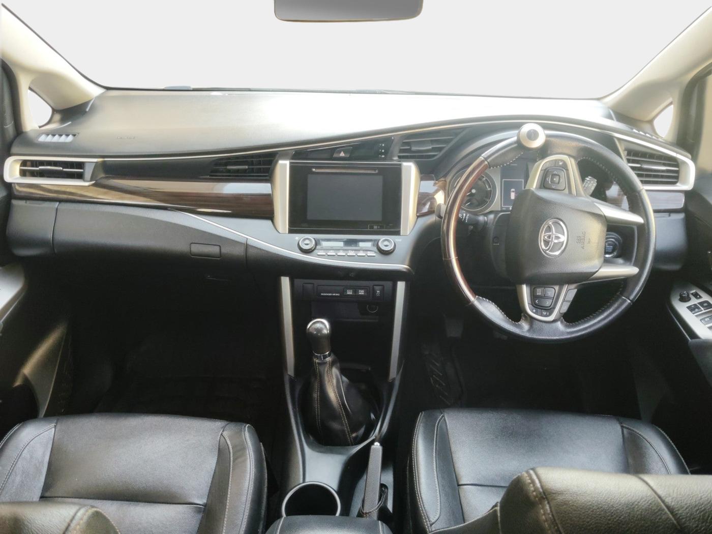 2018 Toyota Innova Crysta 2.4 ZX 7 STR, Diesel, Manual, 88,406 km, interior