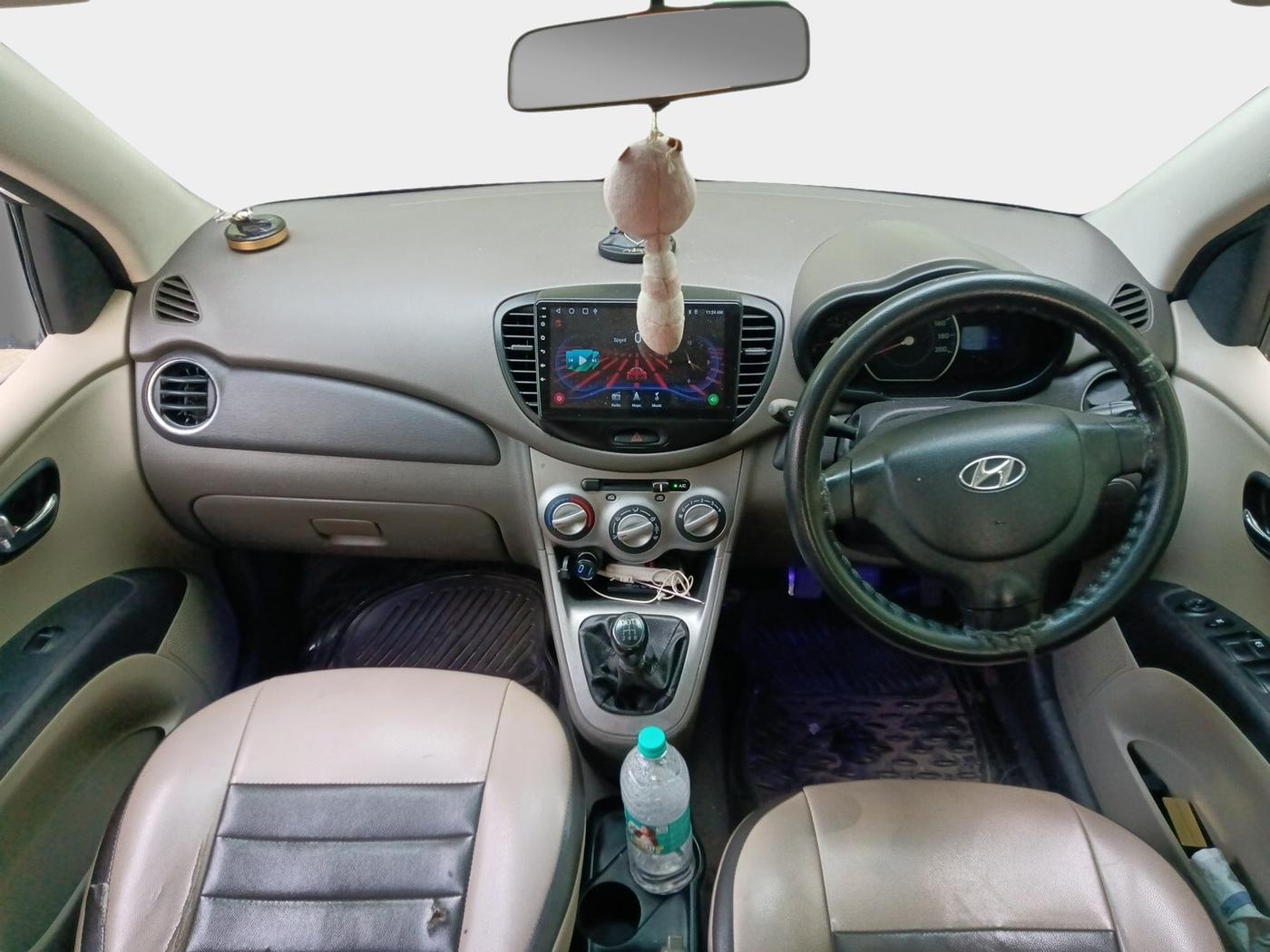 2012 Hyundai i10 MAGNA 1.2, Petrol, Manual, 1,16,200 km, interior