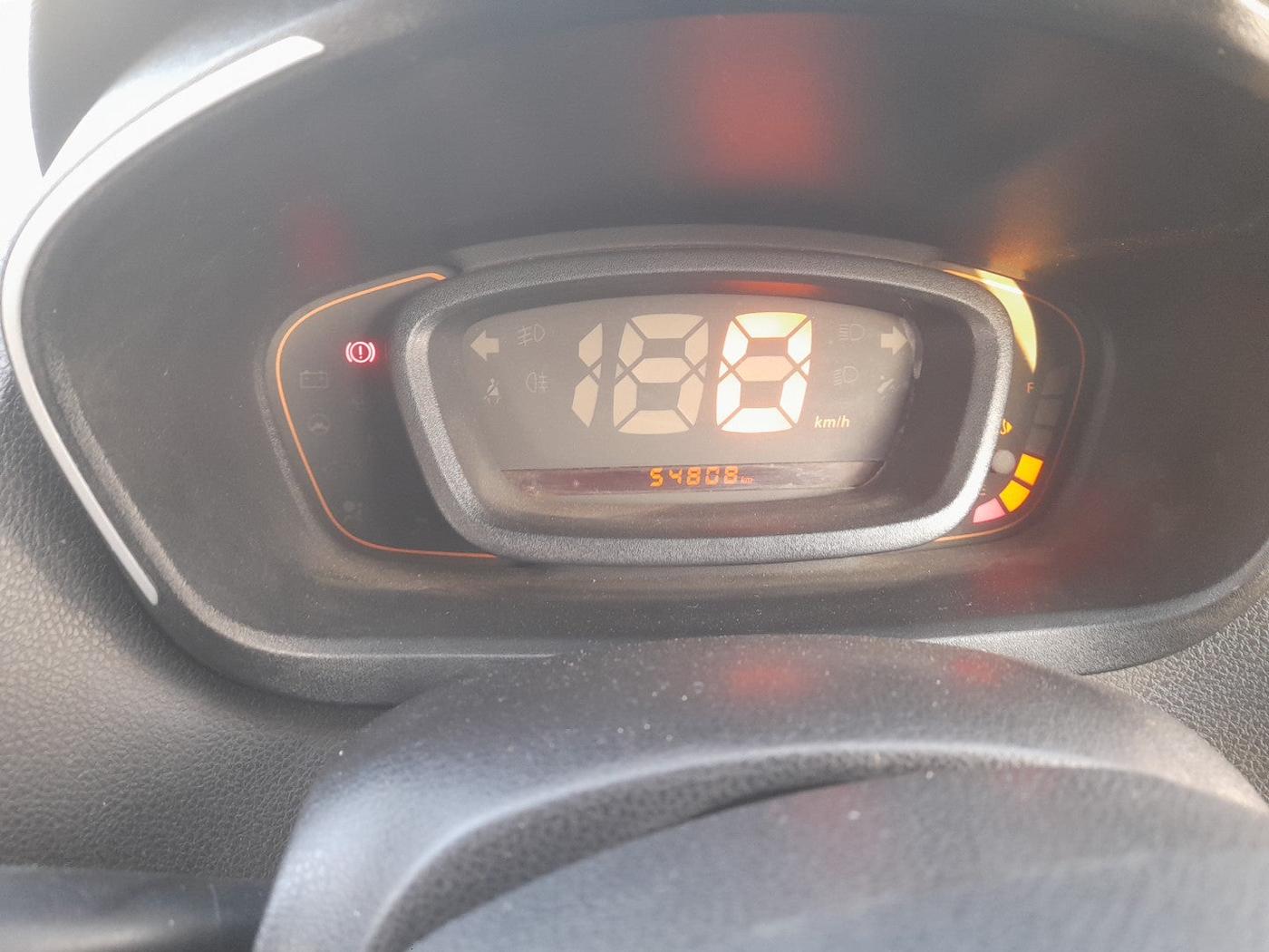 2017 Renault Kwid RXL, Petrol, Manual, 55,000 km, interior