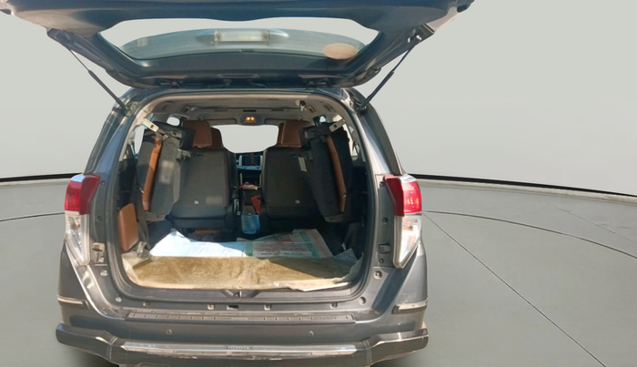 2017 Toyota Innova Crysta 2.8 ZX AT 7 STR, Diesel, Automatic, 97,580 km, exterior