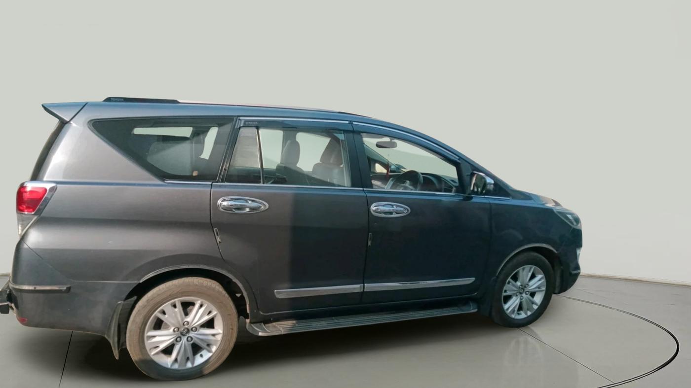 2017 Toyota Innova Crysta 2.8 ZX AT 7 STR, Diesel, Automatic, 97,580 km, exterior