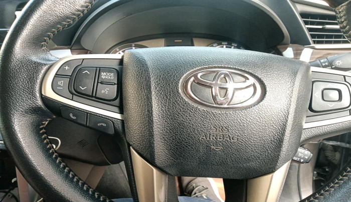 2017 Toyota Innova Crysta 2.8 ZX AT 7 STR, Diesel, Automatic, 97,580 km, interior