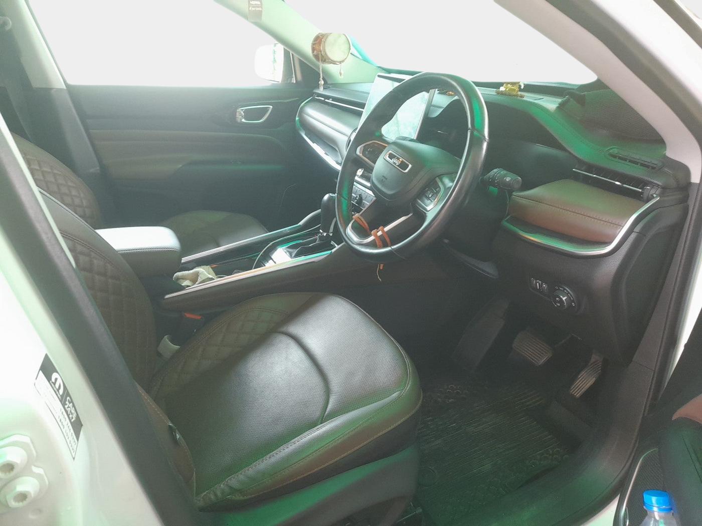 2023 Jeep MERIDIAN LIMITED (O) 4X2 AT, Diesel, Automatic, 35,034 km, interior