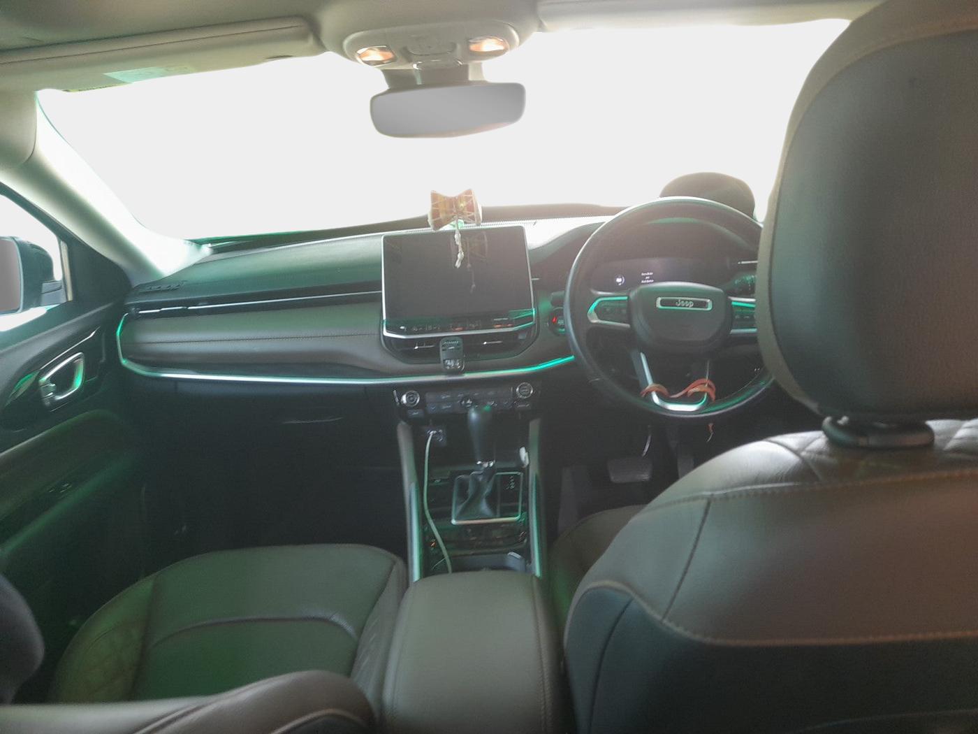 2023 Jeep MERIDIAN LIMITED (O) 4X2 AT, Diesel, Automatic, 35,034 km, interior