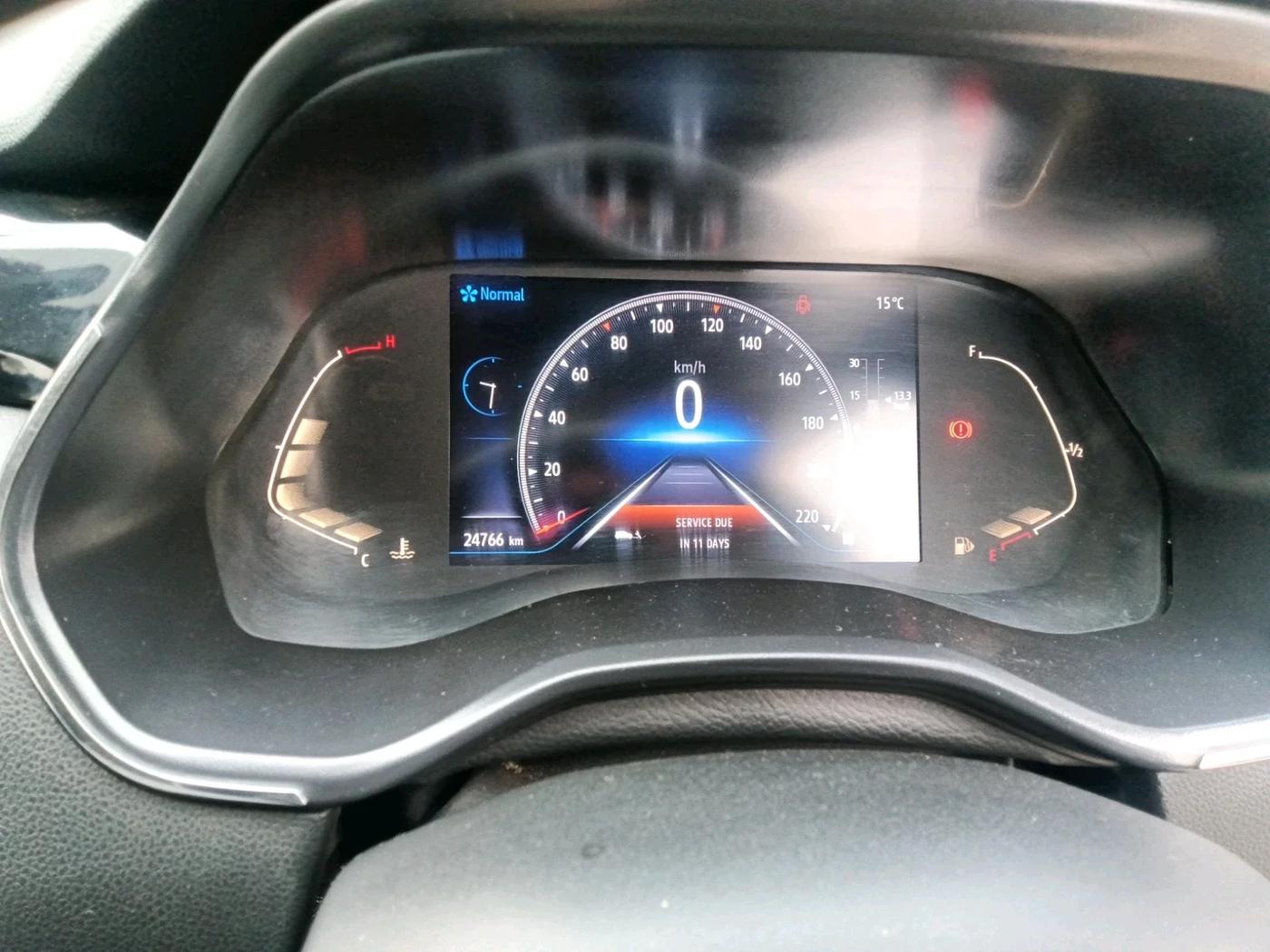 2022 Renault Kiger RXZ TURBO MT, Petrol, Manual, 24,766 km, interior