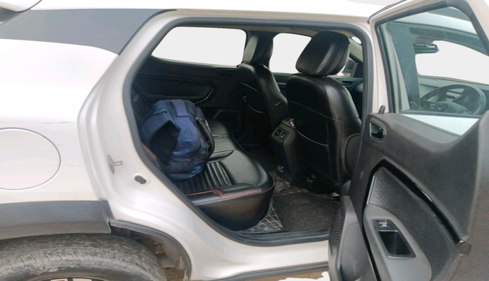 2022 Renault Kiger RXZ TURBO MT, Petrol, Manual, 24,766 km, interior