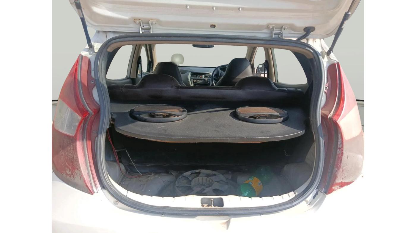 2013 Hyundai Eon ERA +, Petrol, Manual, 79,330 km, exterior