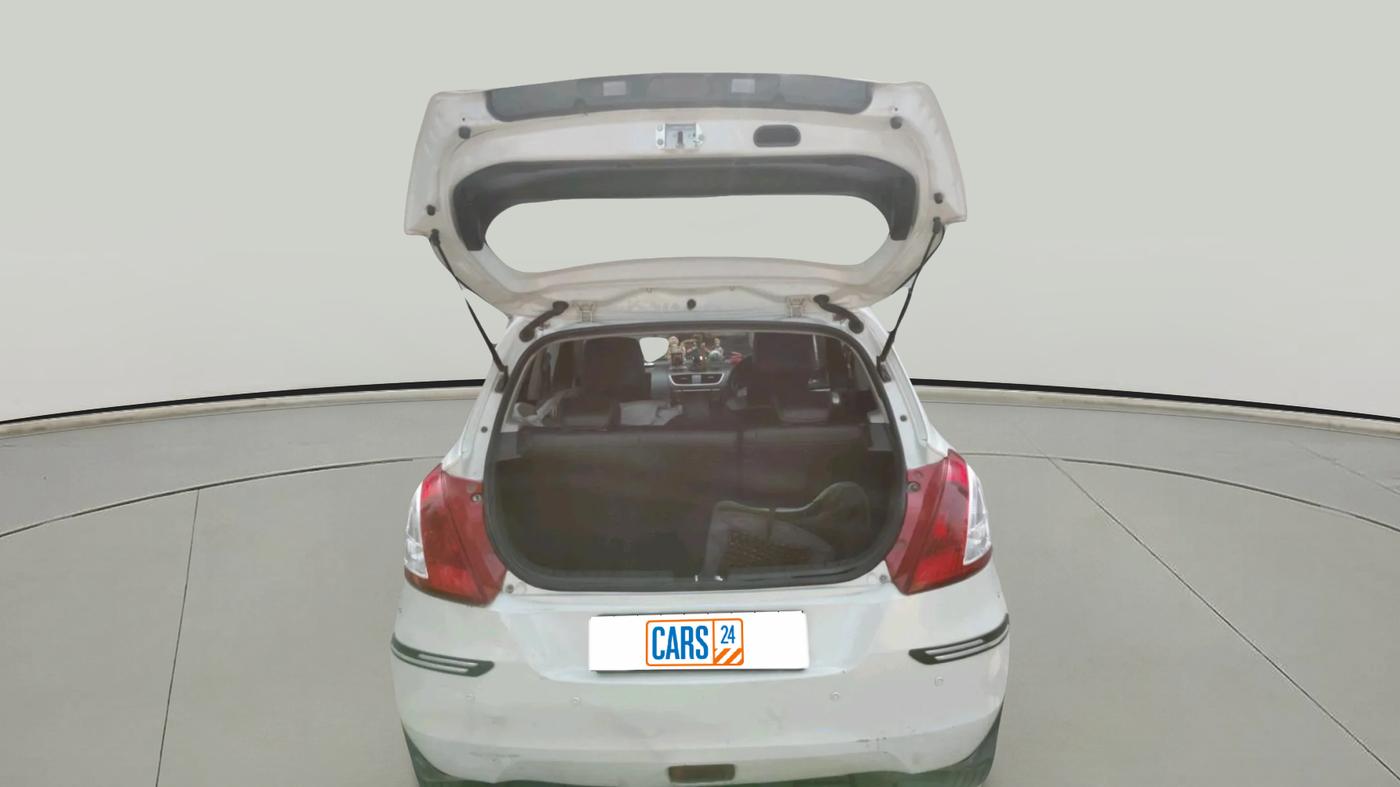 2016 Maruti Swift VXI, Petrol, Manual, 69,156 km, exterior