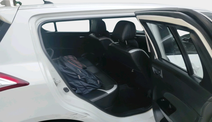 2016 Maruti Swift VXI, Petrol, Manual, 69,156 km, interior