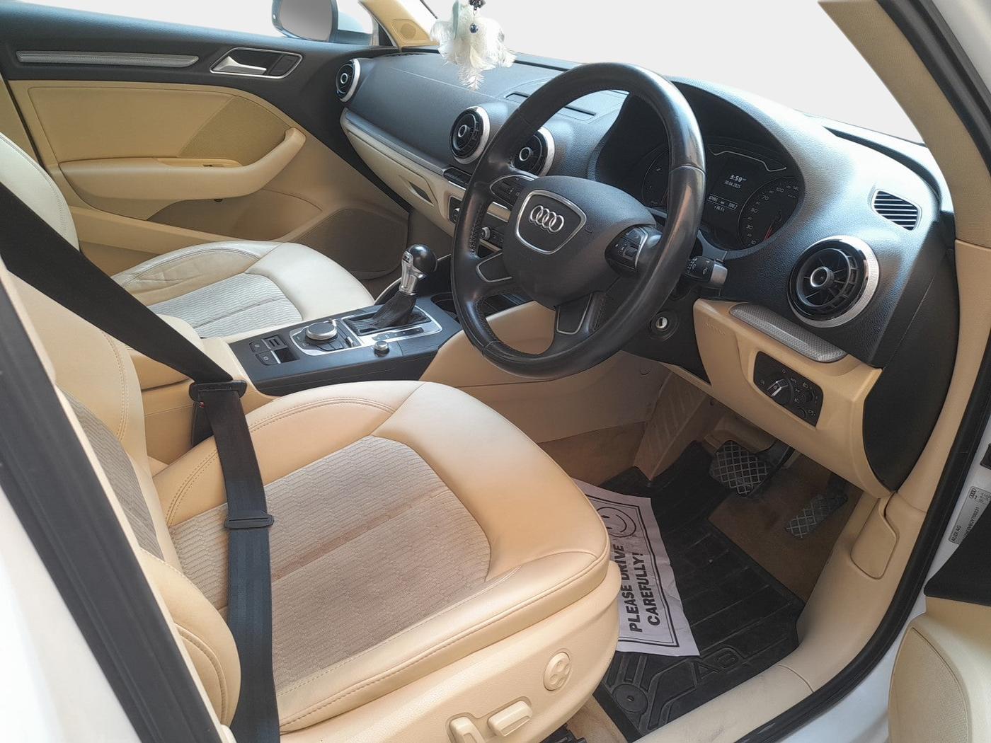 2015 Audi A3 35 TDI PREMIUM SUNROOF, Diesel, Automatic, 67,099 km, interior