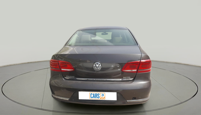 2012 Volkswagen Passat COMFORTLINE 2.0 TDI MT, Diesel, Manual, 2,06,482 km, exterior