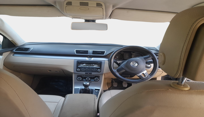 2012 Volkswagen Passat COMFORTLINE 2.0 TDI MT, Diesel, Manual, 2,06,482 km, interior