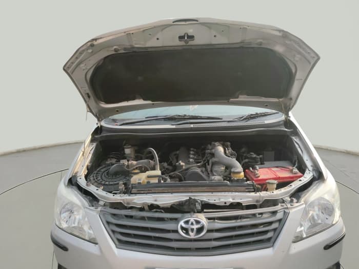 2012 Toyota Innova 2.5 G 7 STR, Diesel, Manual, 2,34,538 km, exterior