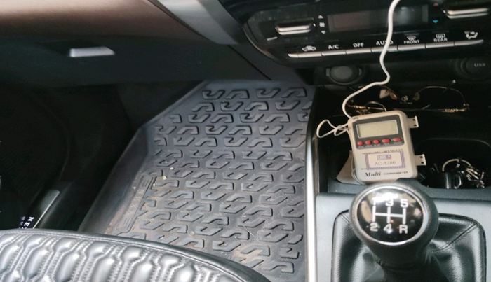 2023 Maruti FRONX ALPHA 1.0 TURBO MT, Petrol, Manual, 53,791 km, interior