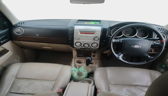 2012 Ford Endeavour 2.5L 4X2 MT, Diesel, Manual, 1,40,347 km, interior