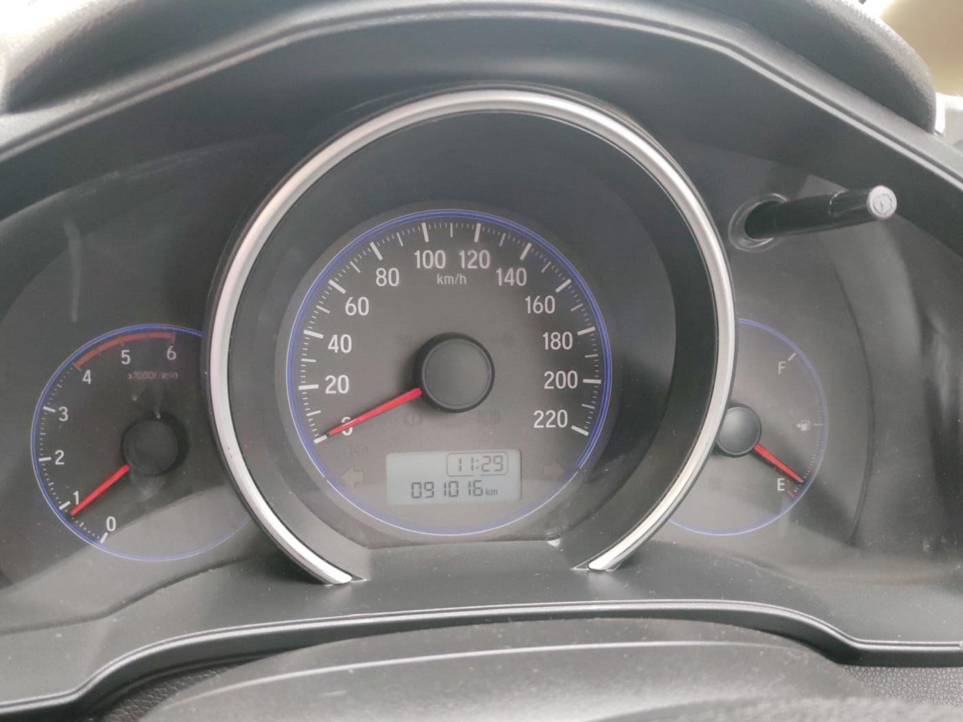 2015 Honda Jazz 1.5L I-DTEC S, Diesel, Manual, 91,016 km, interior