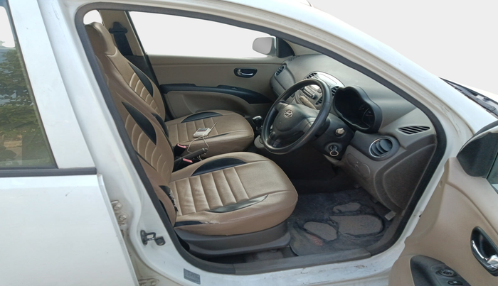 2011 Hyundai i10 MAGNA 1.2, Petrol, Manual, 35,519 km, interior