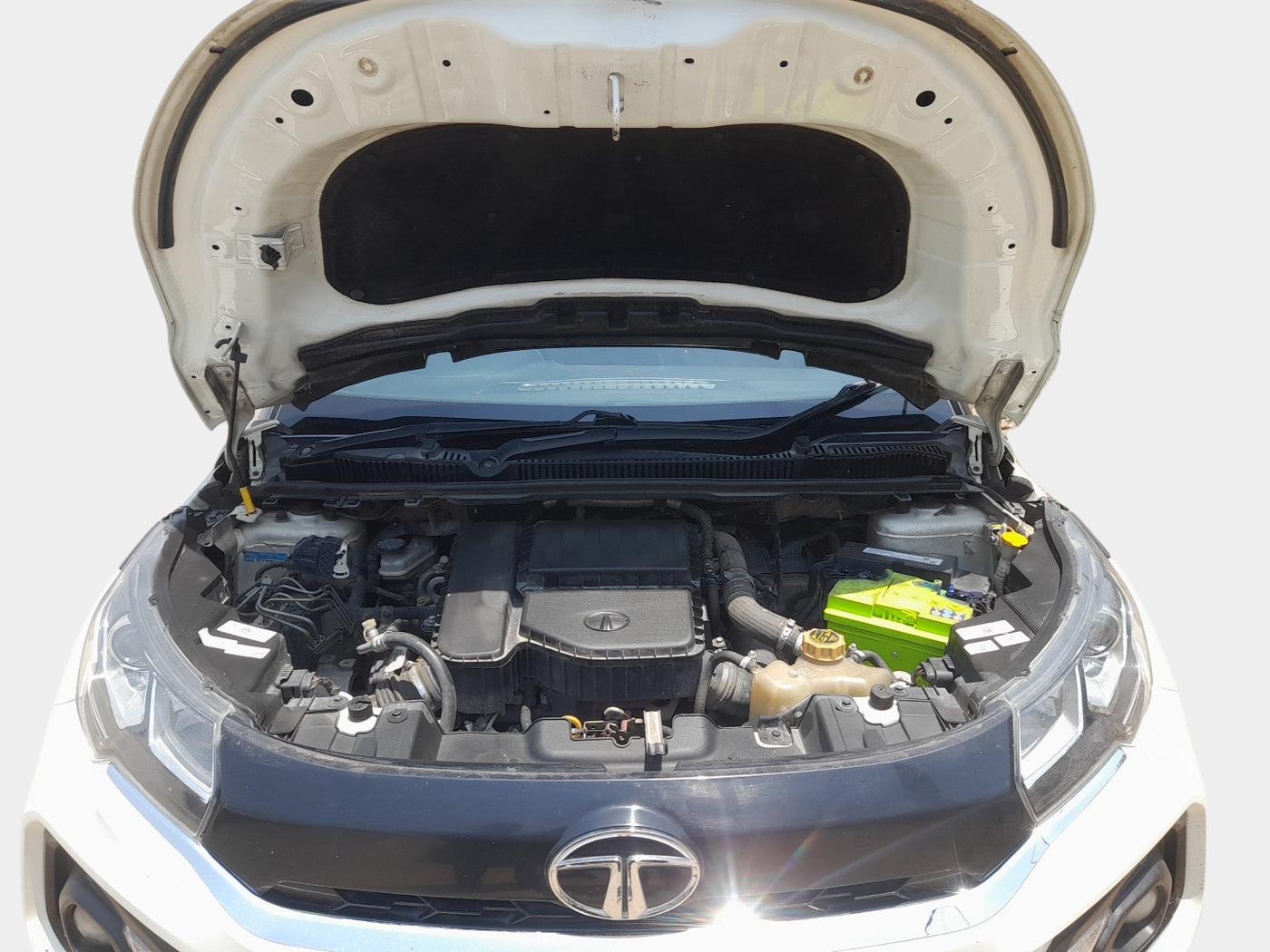 2021 Tata NEXON XM DIESEL, Diesel, Manual, 1,90,371 km, exterior
