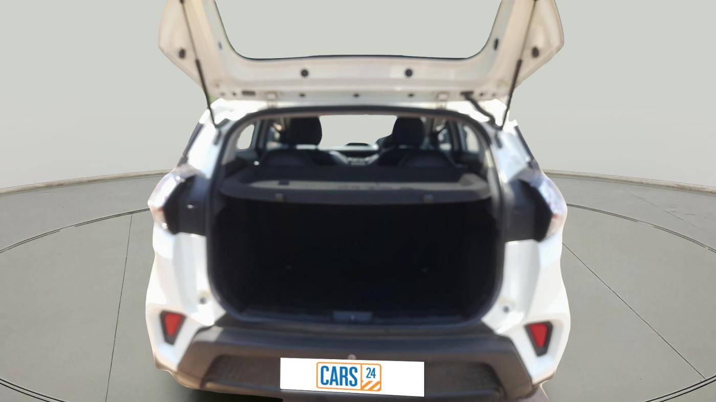 2021 Tata NEXON XM DIESEL, Diesel, Manual, 1,90,371 km, exterior