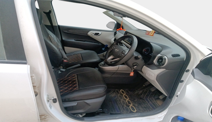 2024 Hyundai GRAND I10 NIOS SPORTZ 1.2 KAPPA VTVT CNG, Petrol, Manual, 24,014 km, interior
