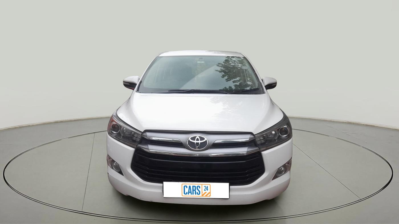 2016 Toyota Innova Crysta 2.4 VX 7 STR, Diesel, Manual, 1,40,410 km, exterior