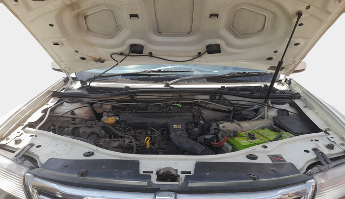 2013 Renault Duster 85 PS RXL DIESEL (OPT), Diesel, Manual, 1,28,163 km, exterior