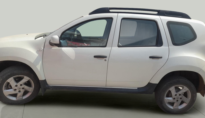 2013 Renault Duster 85 PS RXL DIESEL (OPT), Diesel, Manual, 1,28,163 km, exterior