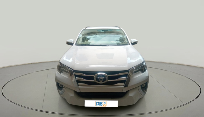 2018 Toyota Fortuner 2.8 4X2 AT, Diesel, Automatic, 2,14,329 km, exterior