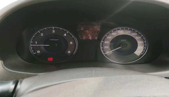 2013 Hyundai Verna FLUIDIC 1.6 CRDI SX, Diesel, Manual, 1,57,439 km, interior