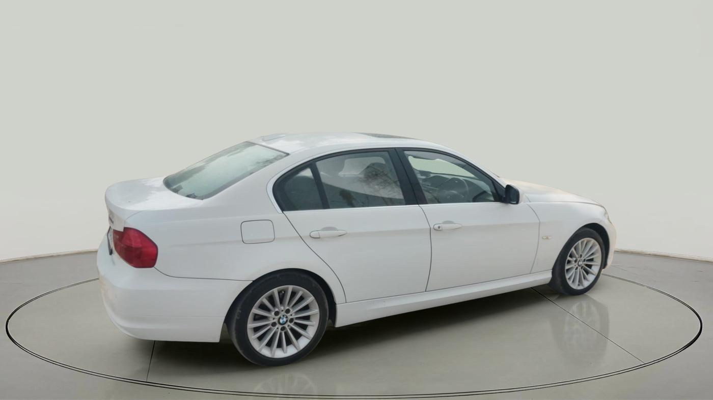 2011 BMW 3 Series 320d, Diesel, Automatic, 1,04,458 km, exterior