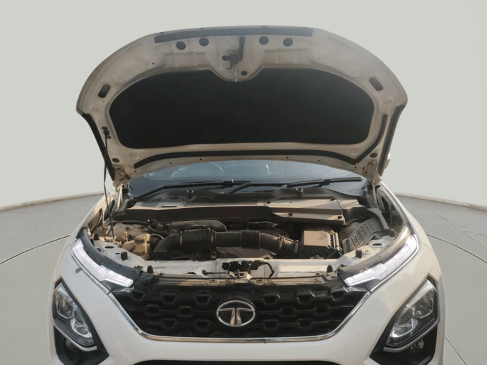 2020 Tata Harrier XZA 2.0L, Diesel, Automatic, 1,02,876 km, exterior