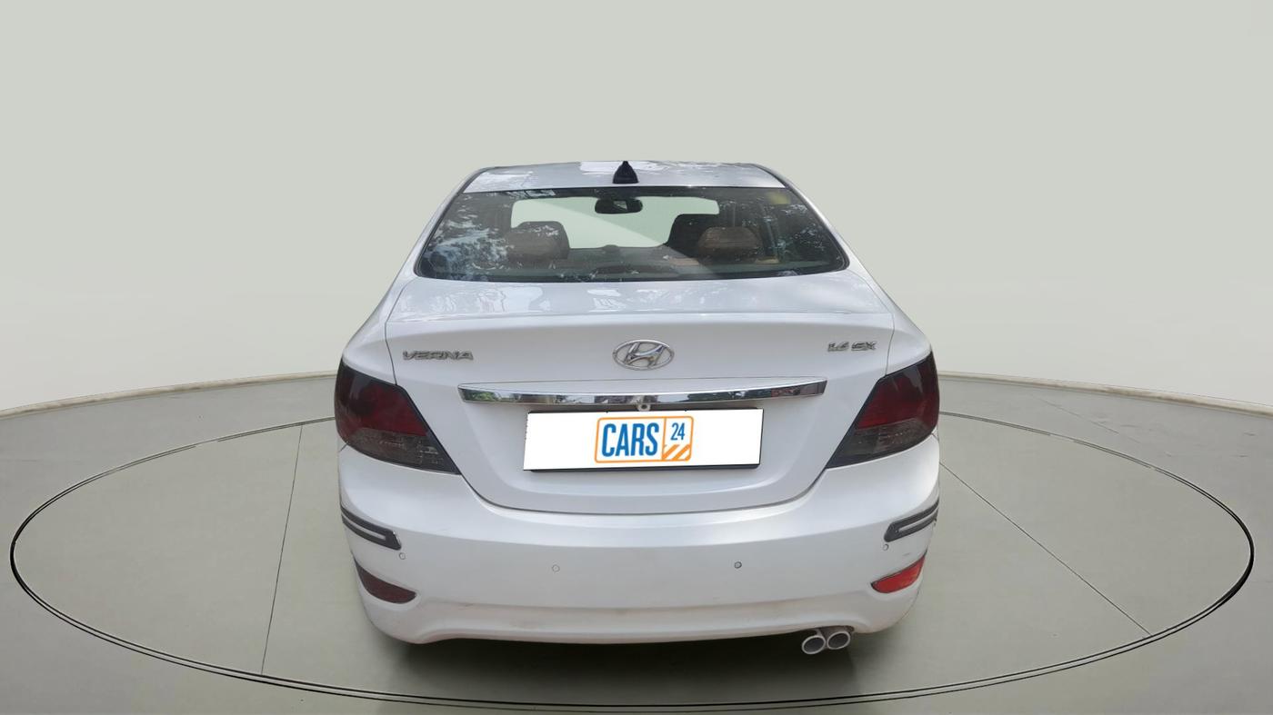 2013 Hyundai Verna FLUIDIC 1.6 VTVT SX, Petrol, Manual, 1,30,000 km, exterior