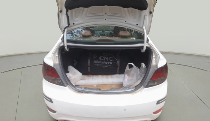 2013 Hyundai Verna FLUIDIC 1.6 VTVT SX, Petrol, Manual, 1,28,313 km, exterior