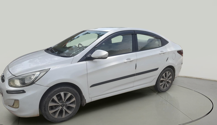 2013 Hyundai Verna FLUIDIC 1.6 VTVT SX, Petrol, Manual, 1,28,313 km, exterior