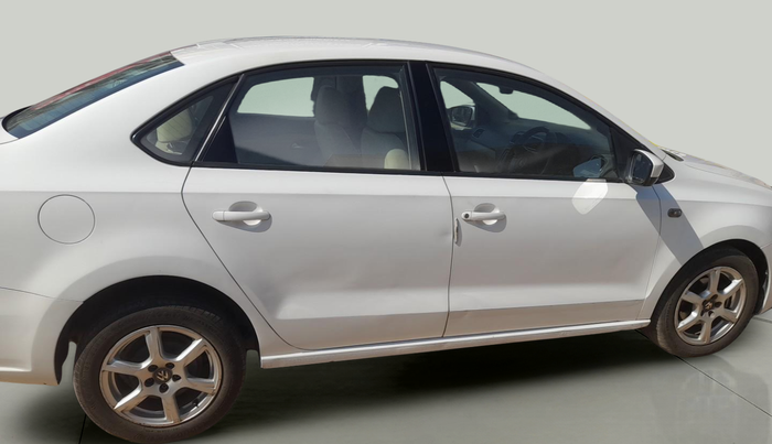 2014 Volkswagen Vento HIGHLINE DIESEL 1.6, Diesel, Manual, 2,39,302 km, exterior