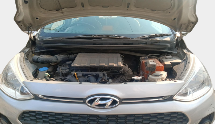 2017 Hyundai Grand i10 SPORTZ 1.2 KAPPA VTVT, Petrol, Manual, 54,298 km, exterior