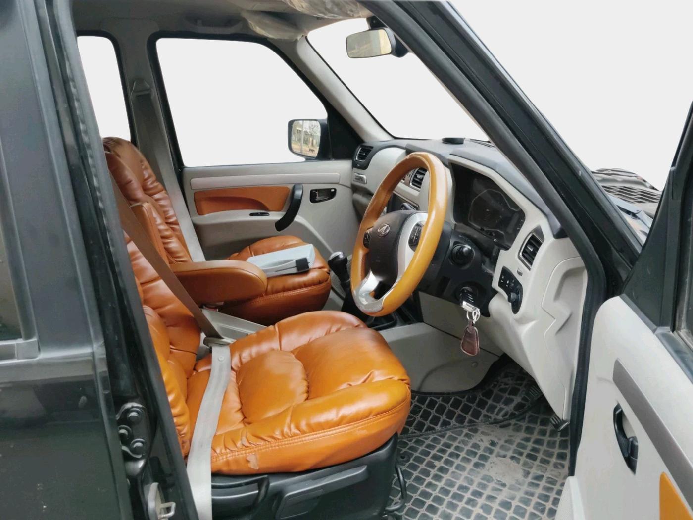 2021 Mahindra Scorpio S11 2WD, Diesel, Manual, 80,003 km, interior