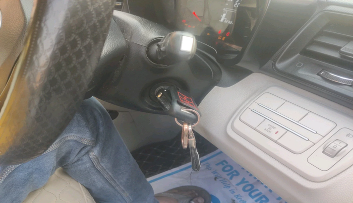 2022 Mahindra XUV300 W6 1.5 Diesel, Diesel, Manual, 62,762 km, interior