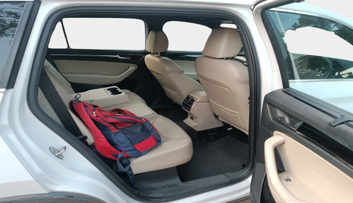 2023 Skoda Kodiaq L&K 4X4, Petrol, Automatic, 80,994 km, interior