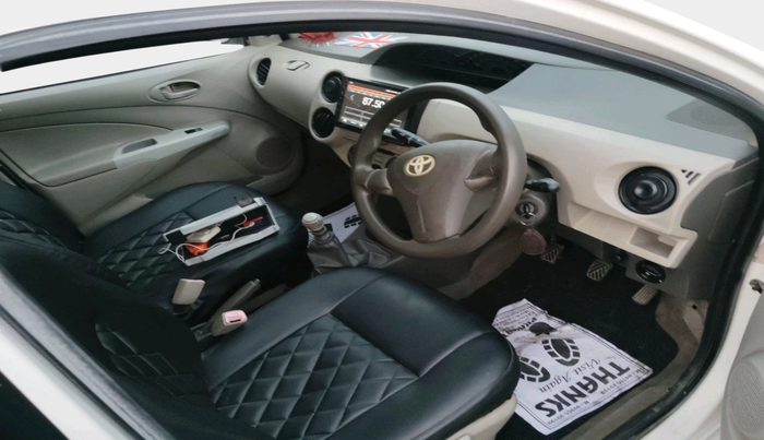 2015 Toyota Etios VD, Diesel, Manual, 99,622 km, interior