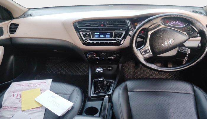 2017 Hyundai Elite i20 SPORTZ 1.4 CRDI, Diesel, Manual, 1,09,437 km, interior