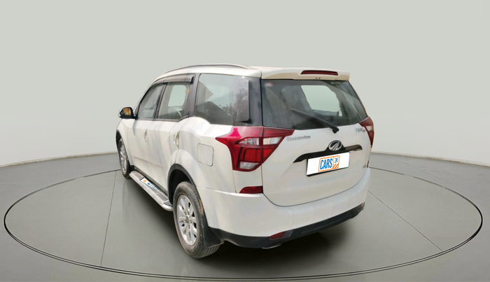 2018 Mahindra XUV500 W9, Diesel, Manual, 50,506 km, exterior