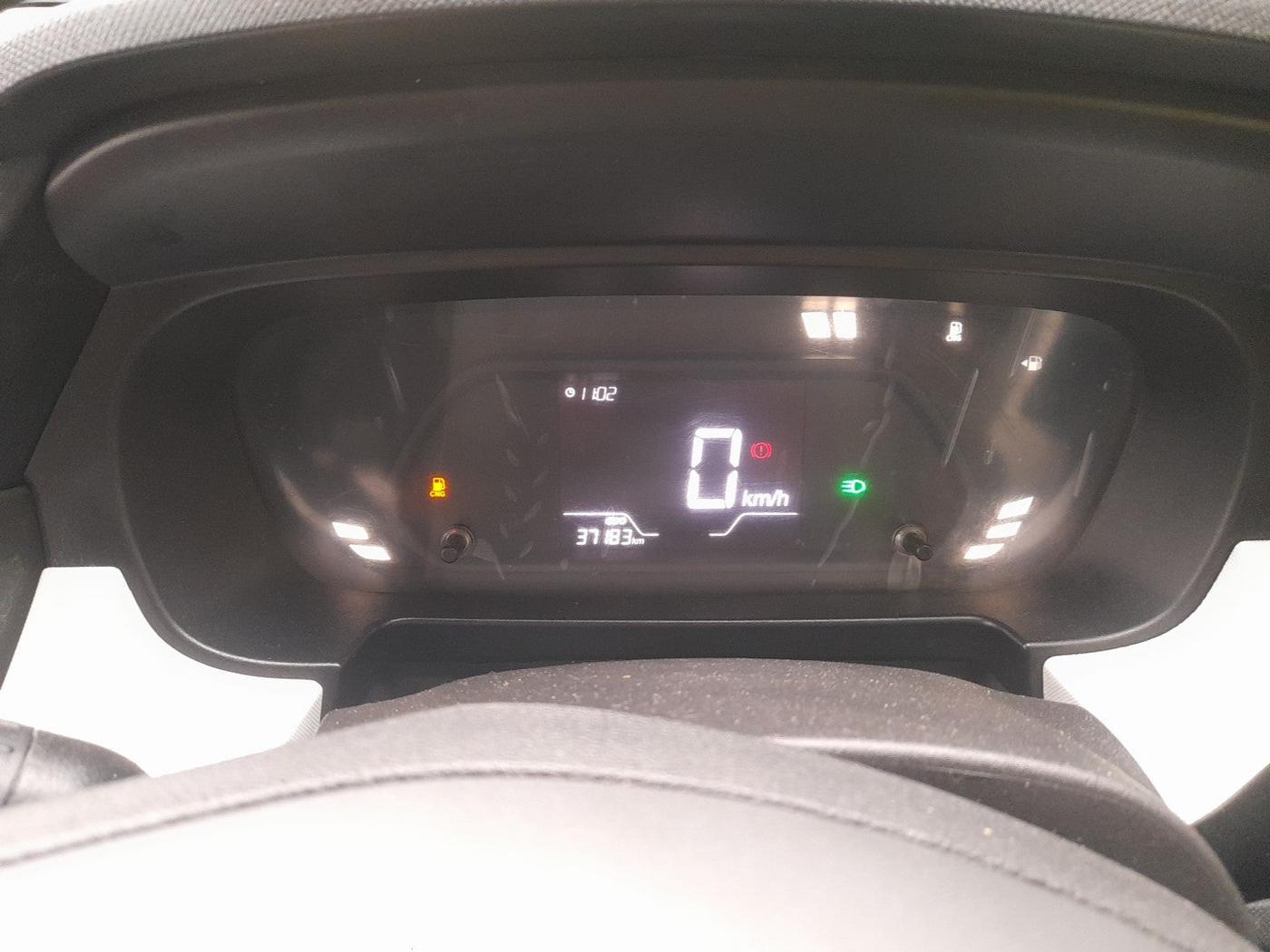 2024 Tata PUNCH ACCOMPLISHED DAZZLE SUNROOF CNG MT, Petrol, Manual, 37,183 km, interior