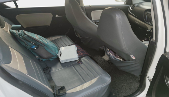 2019 Maruti Alto LXI, Petrol, Manual, 20,924 km, interior