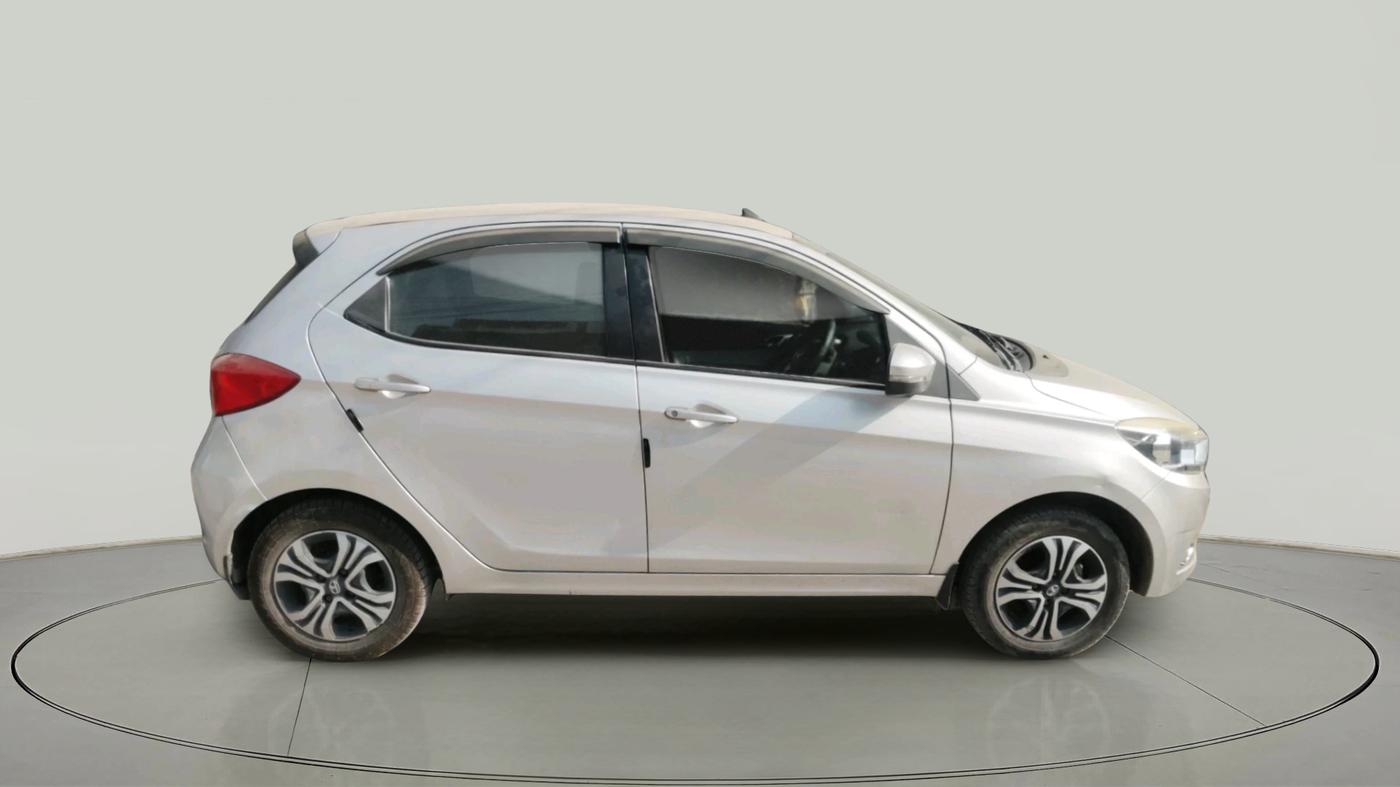 2018 Tata Tiago XZ PETROL, Petrol, Manual, 57,123 km, exterior