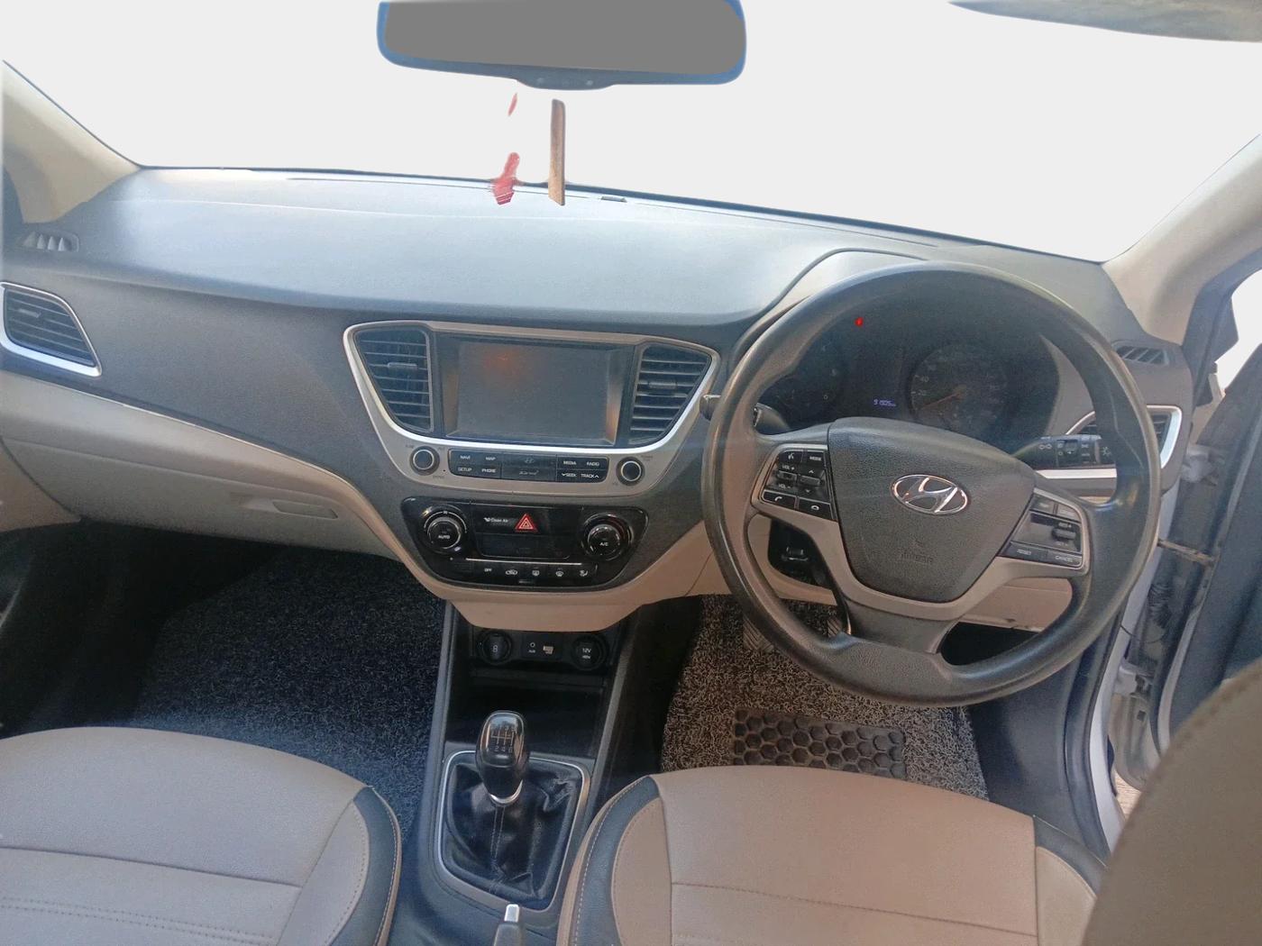 2018 Hyundai Verna 1.6 CRDI SX, Diesel, Manual, 91,905 km, interior