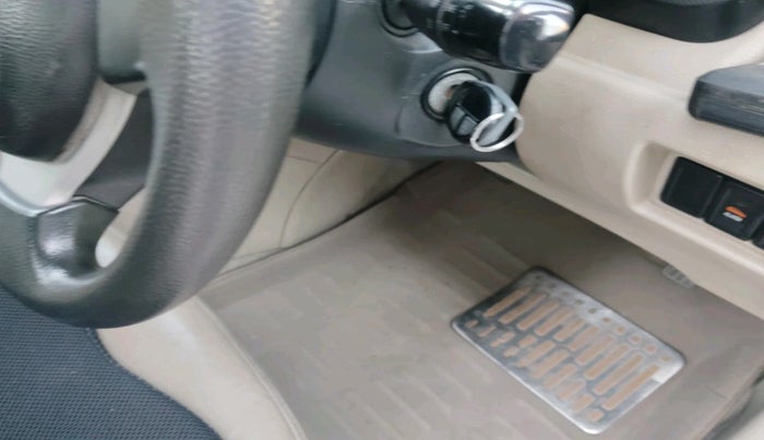 2013 Maruti Swift Dzire ZXI, Petrol, Manual, 1,08,719 km, interior