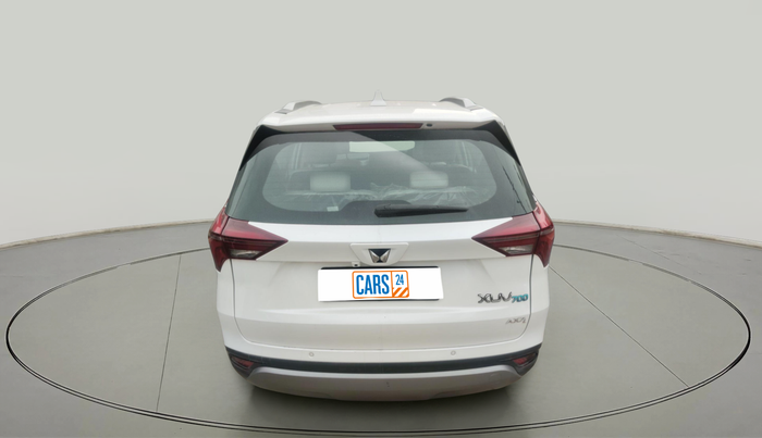 2024 Mahindra XUV700 AX 7 LUXURY P AT 7 STR, Petrol, Automatic, 8,966 km, exterior